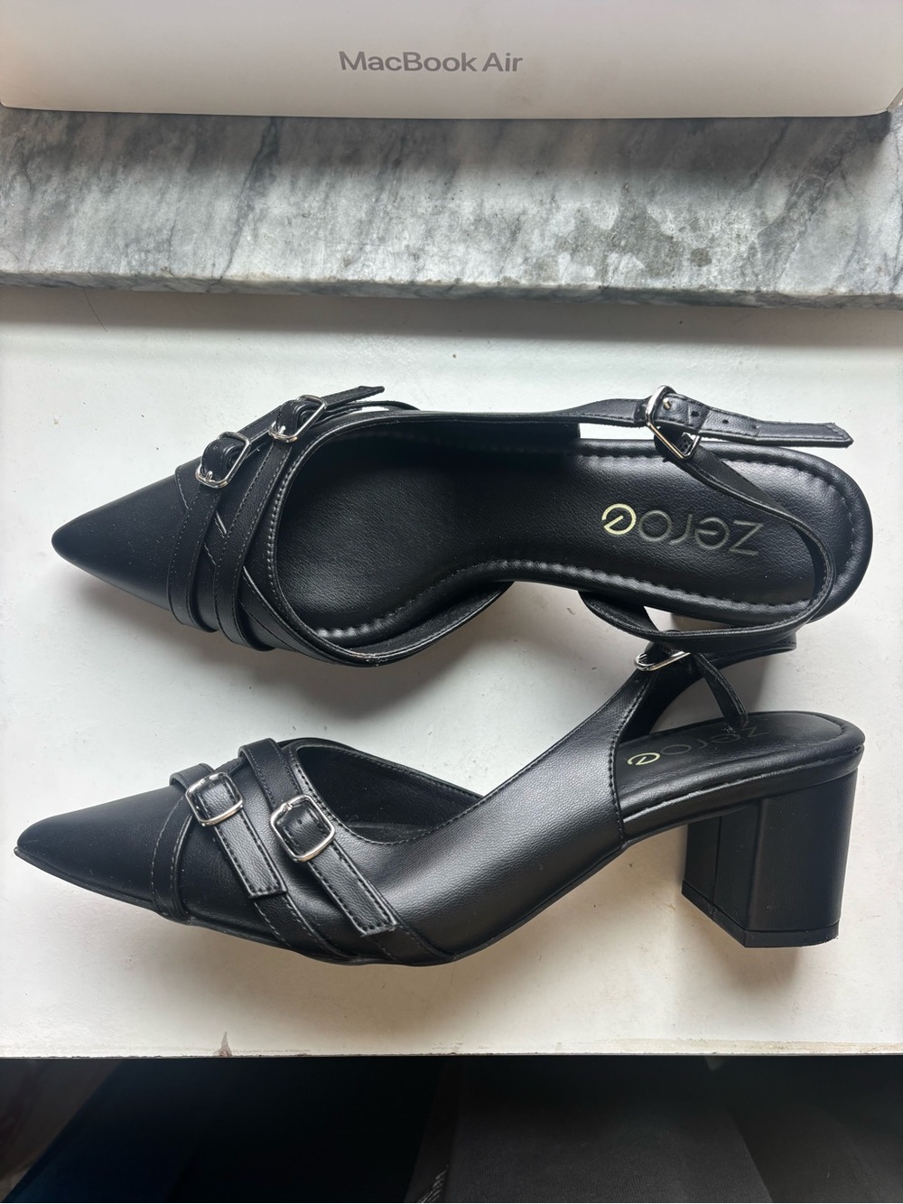 Betts Black Pointed Toe Block Heel Slingback Pumps size 8